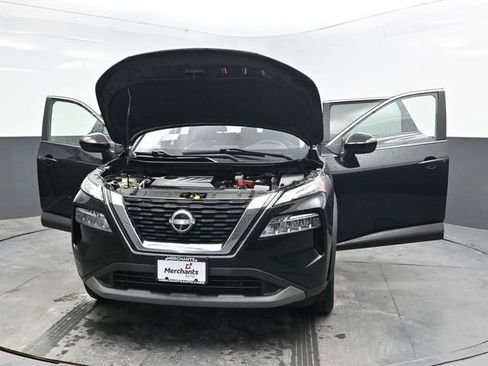 Used 2023 Nissan Rogue SV AWD/4WD image 38