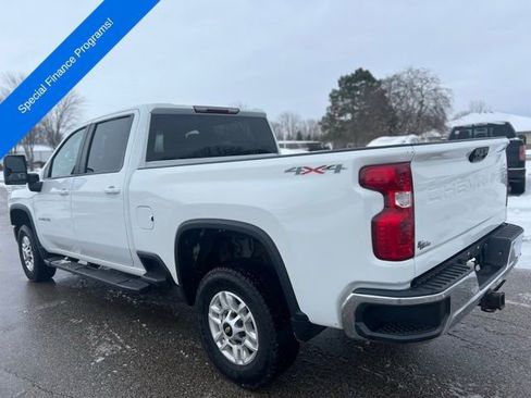 Used 2020 Chevrolet Silverado 2500 LT image 3