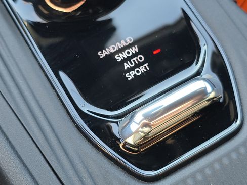 New 2026 Jeep Cherokee Limited AWD/4WD image 7