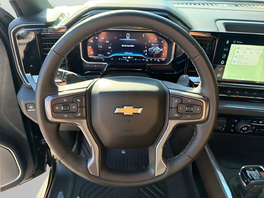 Used 2025 Chevrolet Silverado 1500 High Country w/ Technology Package AWD/4WD image 20