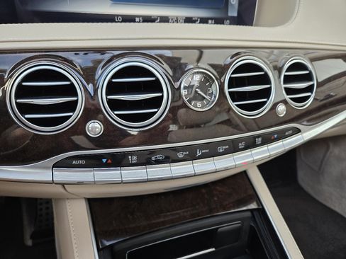 Used 2020 Mercedes-Benz S 450 Sedan image 22