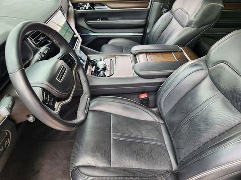 Certified 2023 Jeep Grand Wagoneer Series II AWD/4WD image 12