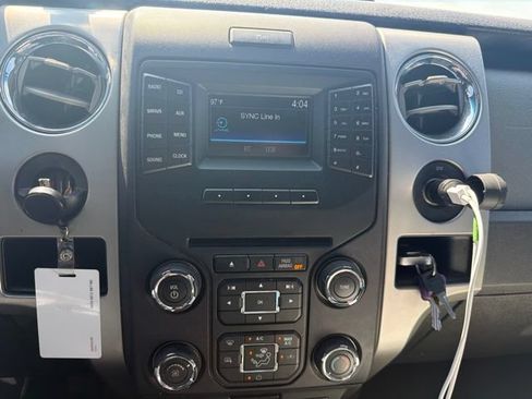 Used 2014 Ford F150 XLT w/ XLT Chrome Package RWD image 13