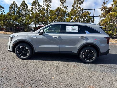 New 2026 Kia Sorento S AWD/4WD image 6
