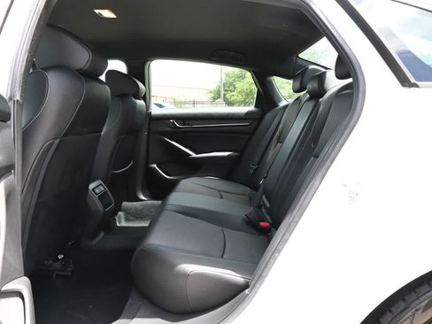 Used 2021 Honda Accord Sport image 19