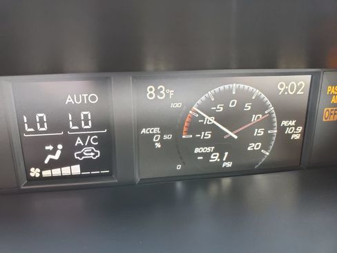 Used 2017 Subaru Forester 2.0XT Touring AWD/4WD image 28