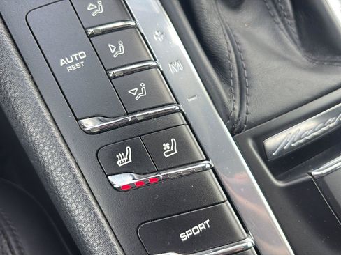 Used 2018 Porsche Macan S AWD/4WD image 35
