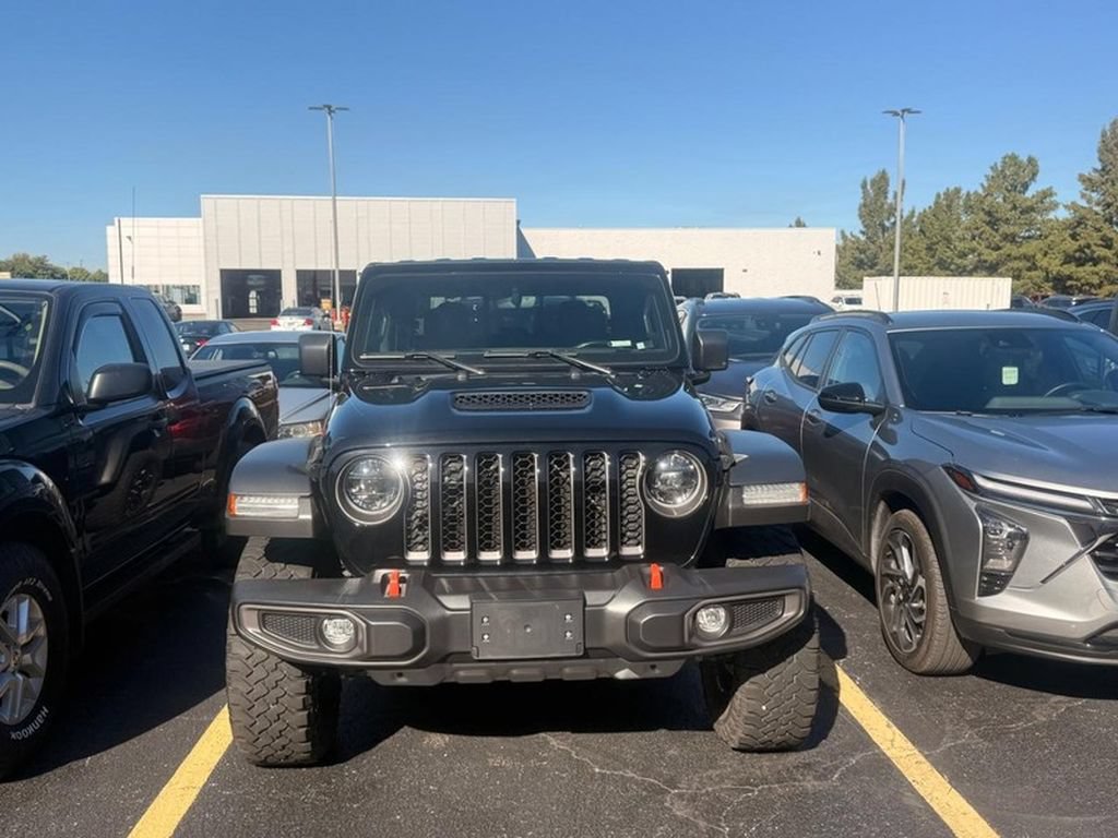Used 2023 Jeep Gladiator Mojave w/ LED Lighting Group AWD/4WD image 2