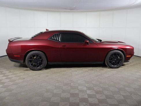 Used 2017 Dodge Challenger GT w/ Driver Convenience Group AWD/4WD image 16