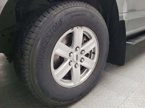 Used 2016 Ford F150 XLT w/ Equipment Group 301A Mid RWD image 31