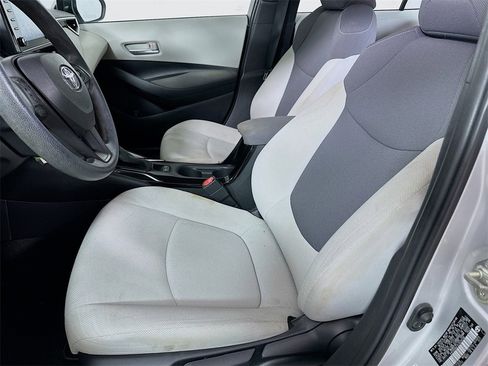 Used 2020 Toyota Corolla L image 8
