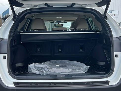 Certified 2025 Subaru Outback Limited image 18