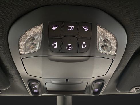 New 2026 Chrysler Pacifica Select w/ S Appearance Package AWD/4WD image 24