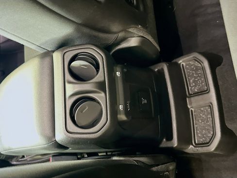 Used 2025 Jeep Wrangler Unlimited Rubicon 4xe w/ Safety Group image 27