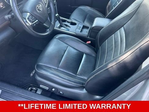 Used 2015 Toyota Camry XLE FWD image 3