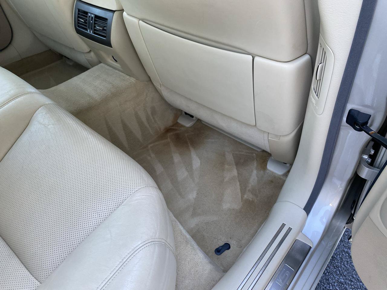 Used 2011 Lexus LS 460 AWD w/ Luxury Value Edition image 21