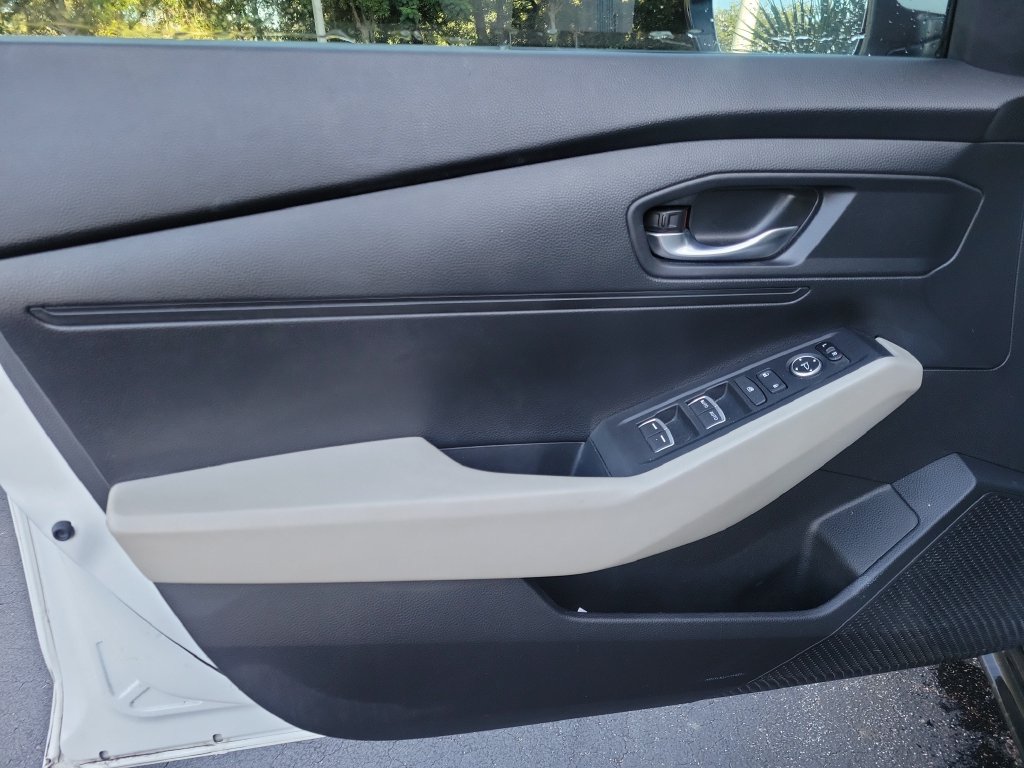 Used 2023 Honda Accord LX image 17