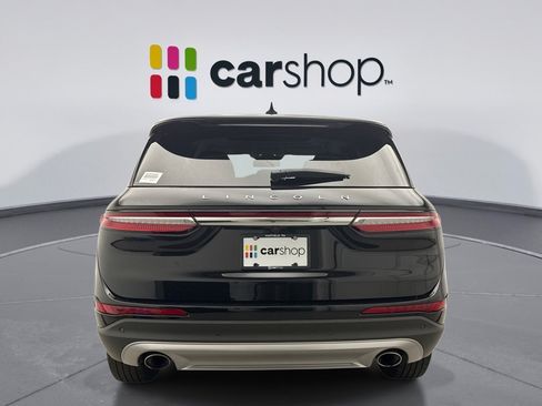 Used 2022 Lincoln Corsair AWD w/ Premium Package image 4