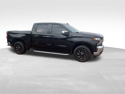 Used 2019 Chevrolet Silverado 1500 LT w/ Convenience Package image 11