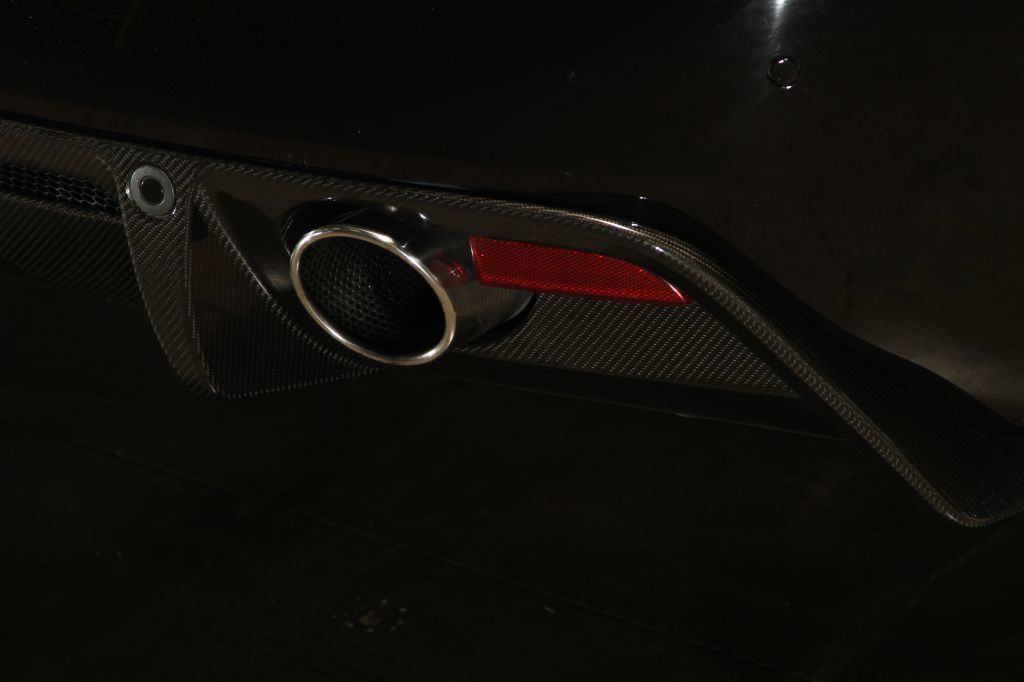 Used 2009 Aston Martin DBS Coupe RWD image 34