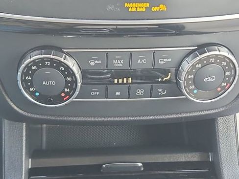 Used 2018 Mercedes-Benz GLE 350 w/ Parking Assist Package image 23