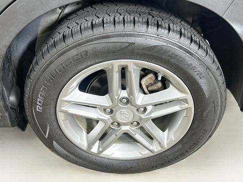 Used 2019 Hyundai Kona SE w/ Cargo Package FWD image 11