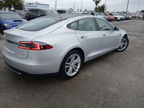 Used 2015 Tesla Model S 60 image 5