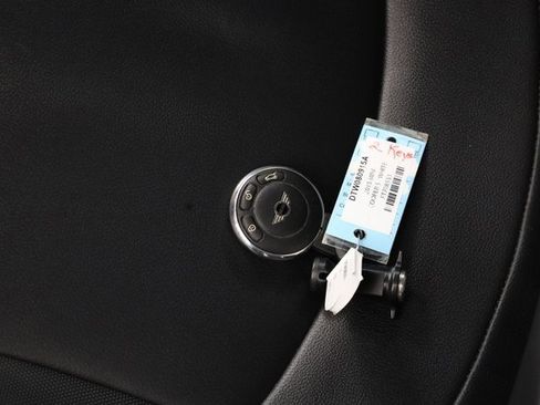 Used 2015 MINI Cooper S image 20