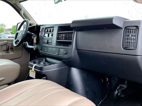 New 2026 Chevrolet Express 2500 RWD image 8