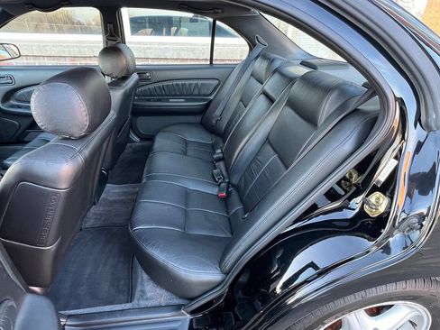 Used 1998 Nissan Maxima SE image 13