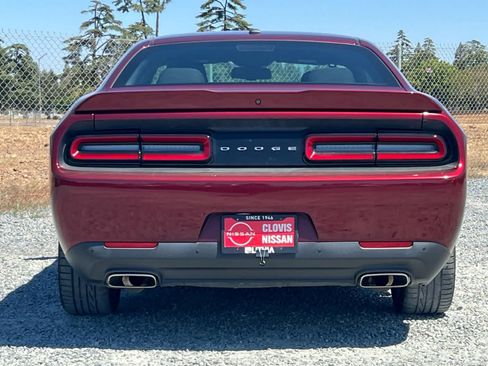 Used 2020 Dodge Challenger GT RWD image 8