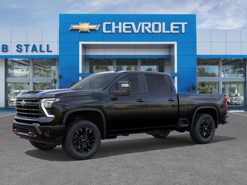 Used 2026 Chevrolet Silverado 2500 LT w/ Trail Boss Package AWD/4WD image 2