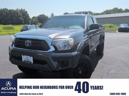Used 2014 Toyota Tacoma PreRunner w/ SR5 Package RWD image 1