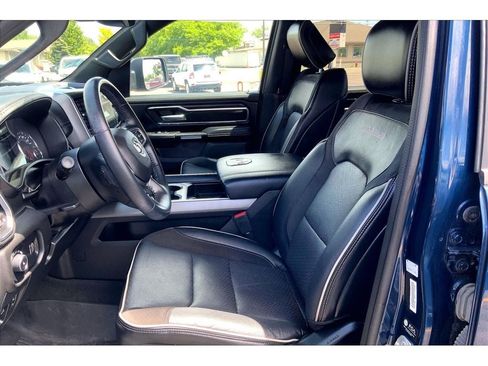 Used 2023 RAM 1500 Laramie AWD/4WD image 26
