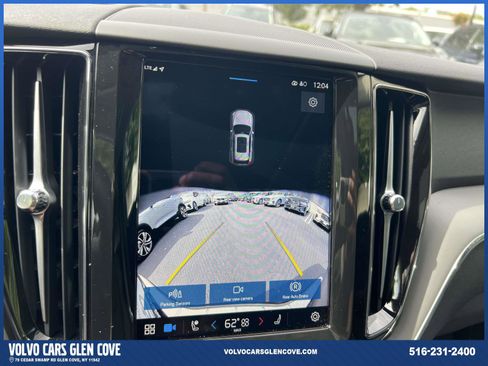 Certified 2025 Volvo XC60 B5 Core w/ Protection Package Premier image 29