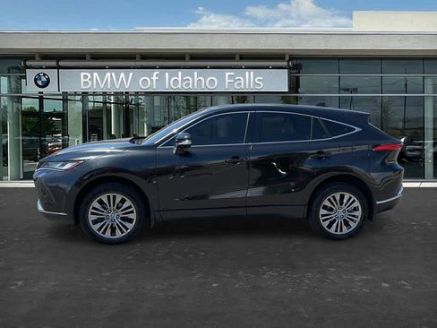 Used 2023 Toyota Venza Limited AWD/4WD image 4