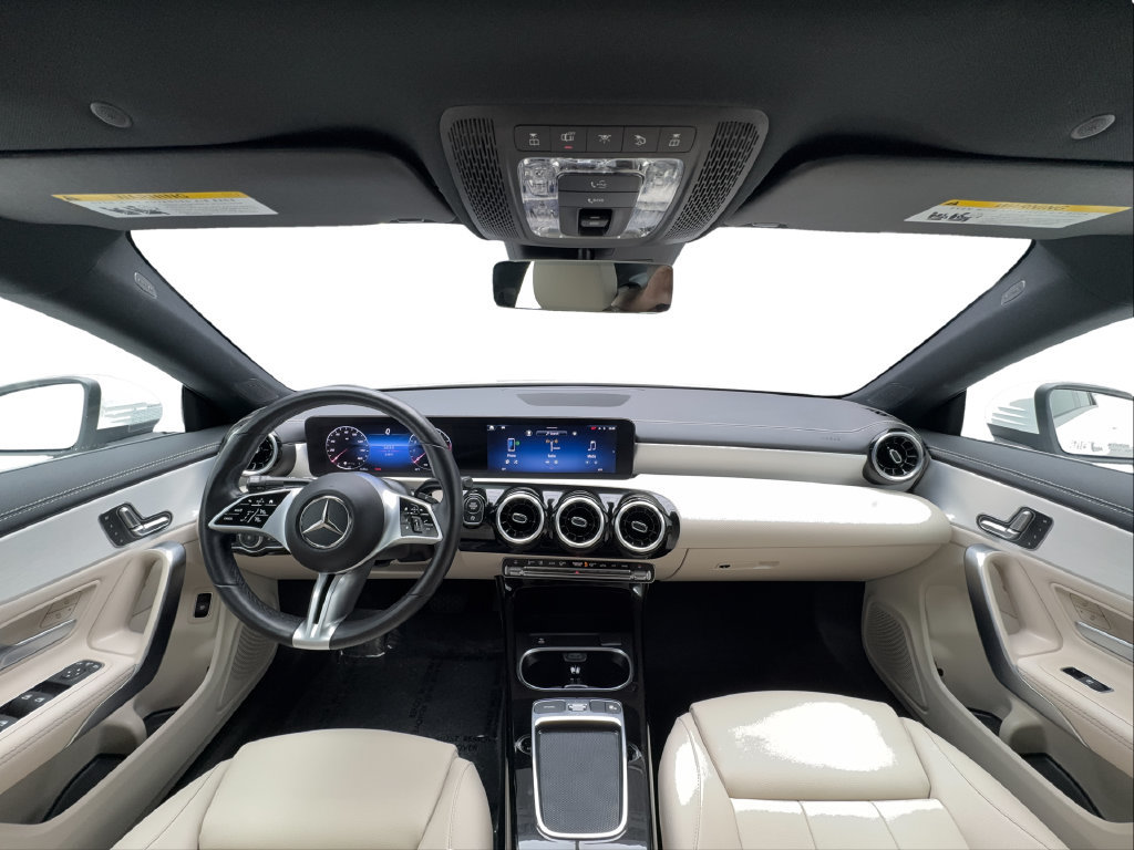 Used 2025 Mercedes-Benz CLA 250 image 21