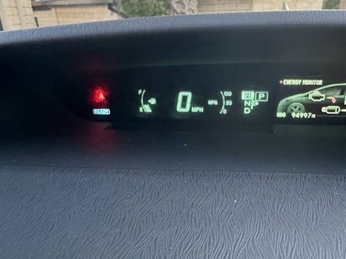 Used 2015 Toyota Prius Two FWD image 13