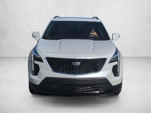 Used 2023 Cadillac XT4 Sport image 2