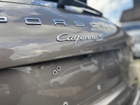 Used 2016 Porsche Cayenne S w/ Premium Plus Package image 22