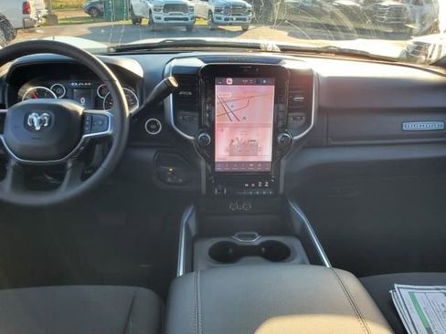 Used 2025 RAM 3500 Big Horn image 28