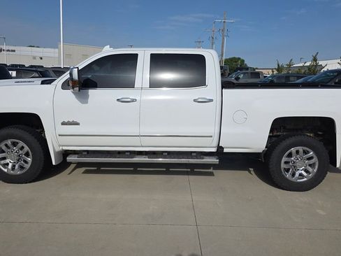 Used 2019 Chevrolet Silverado 3500 High Country w/ Duramax Plus Package AWD/4WD image 2