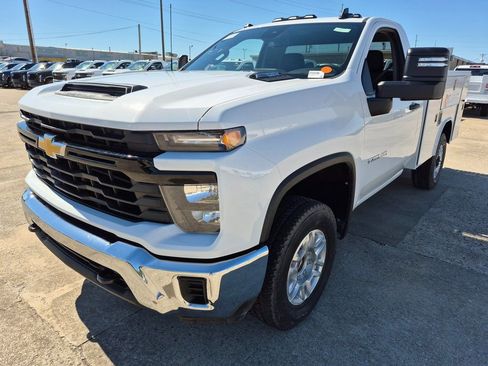 New 2025 Chevrolet Silverado 2500 W/T w/ WT Convenience Package image 3