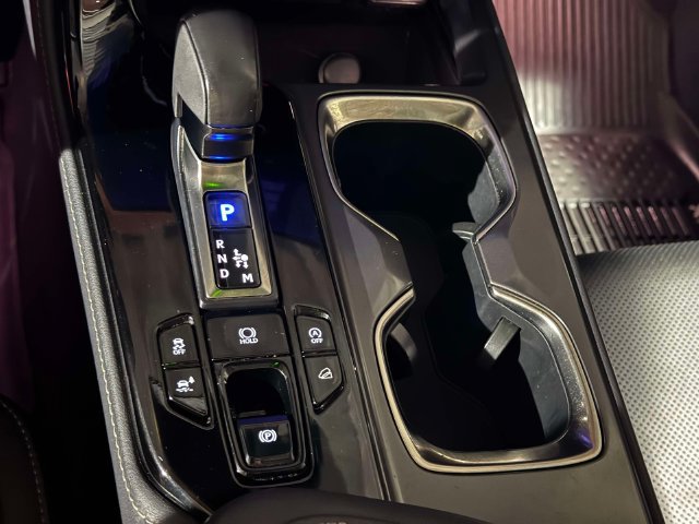 Certified 2025 Lexus NX 250 AWD w/ Accessory Package (2T) image 36