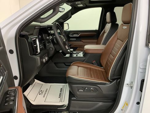 New 2026 GMC Sierra 1500 Denali Ultimate image 16