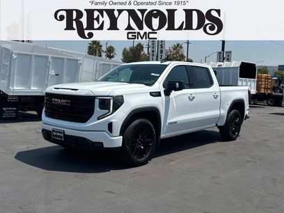 New 2025 GMC Sierra 1500 Elevation w/ Preferred Package