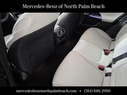 New 2026 Mercedes-Benz GLC 300 4MATIC image 12