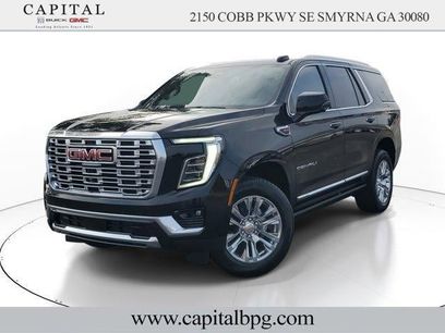 New 2026 GMC Yukon Denali w/ Sun & Power Step Package