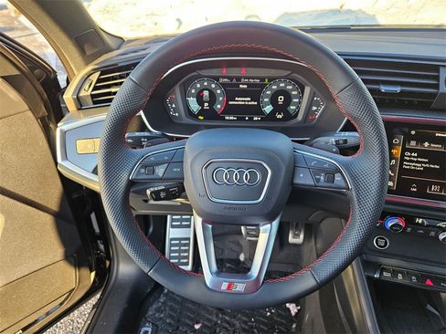 New 2025 Audi Q3 2.0T Premium Plus image 10