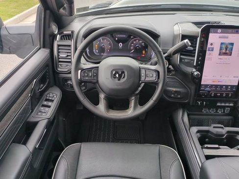 New 2026 RAM 2500 Limited AWD/4WD image 16